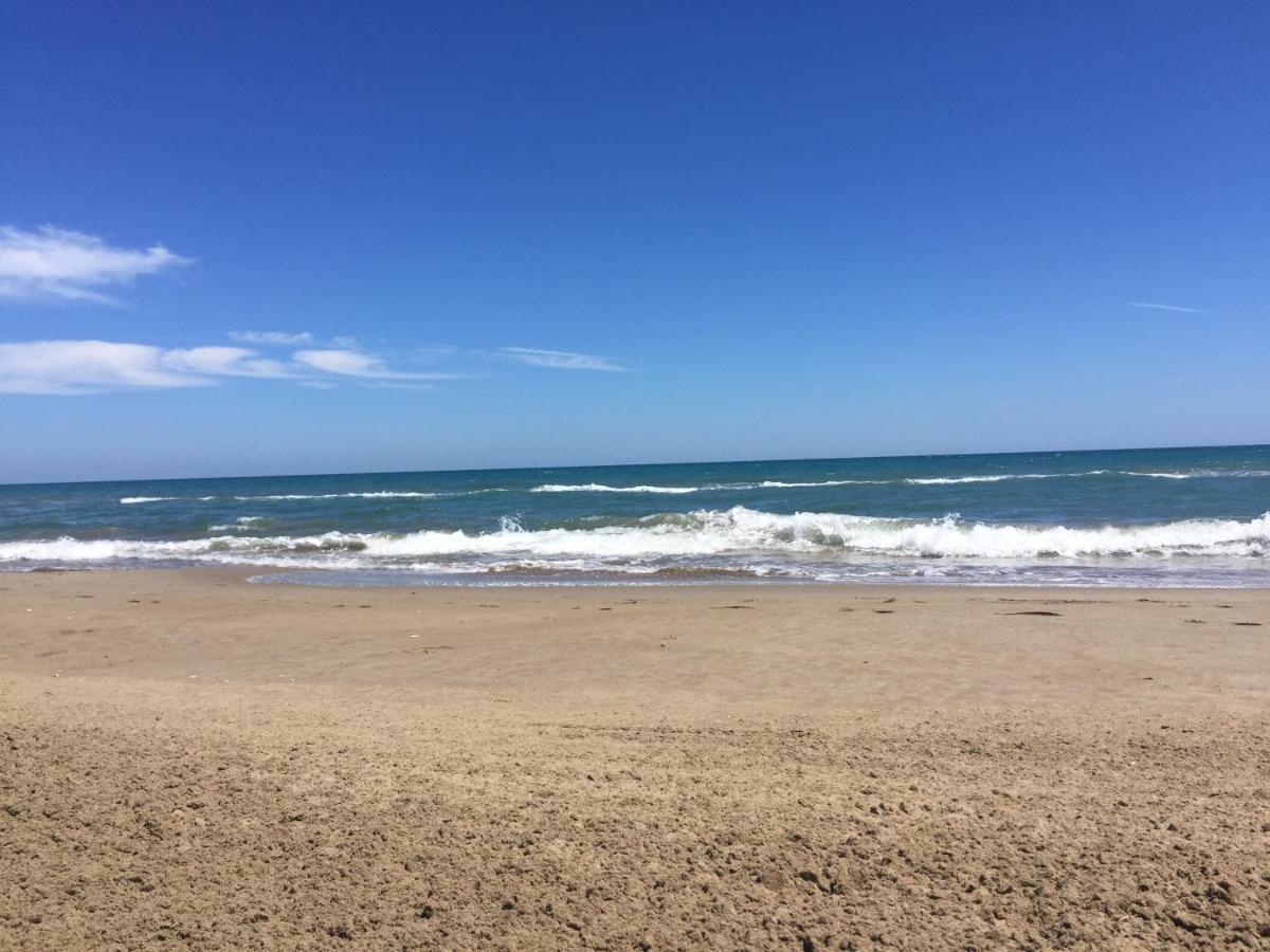 Caseta Del Delta De L'Ebre Sant Jaume d'Enveja Exteriör bild